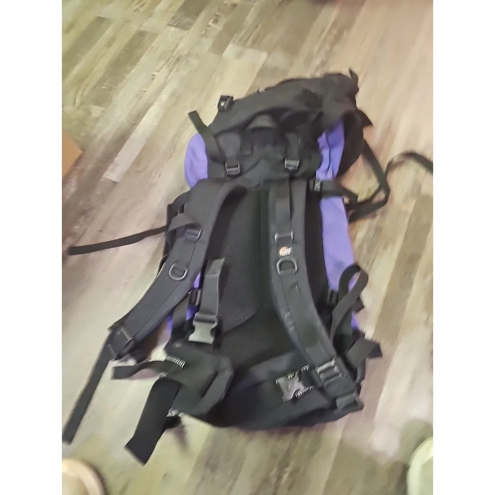 Vintage Lowe Alpine Systems Air Cooled Hiking‎ Backpack  Purple Black